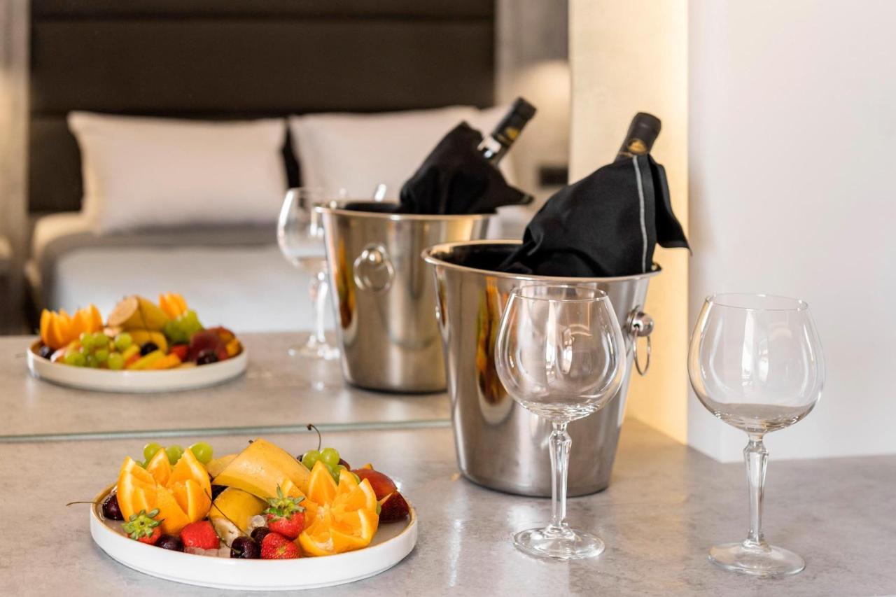 Megusta Suites เธโอโลกอส ภายนอก รูปภาพ