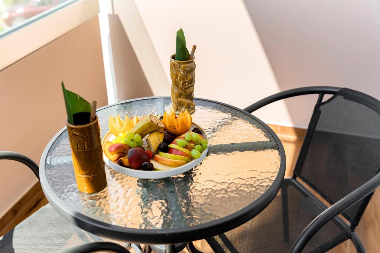 Megusta Suites เธโอโลกอส ภายนอก รูปภาพ